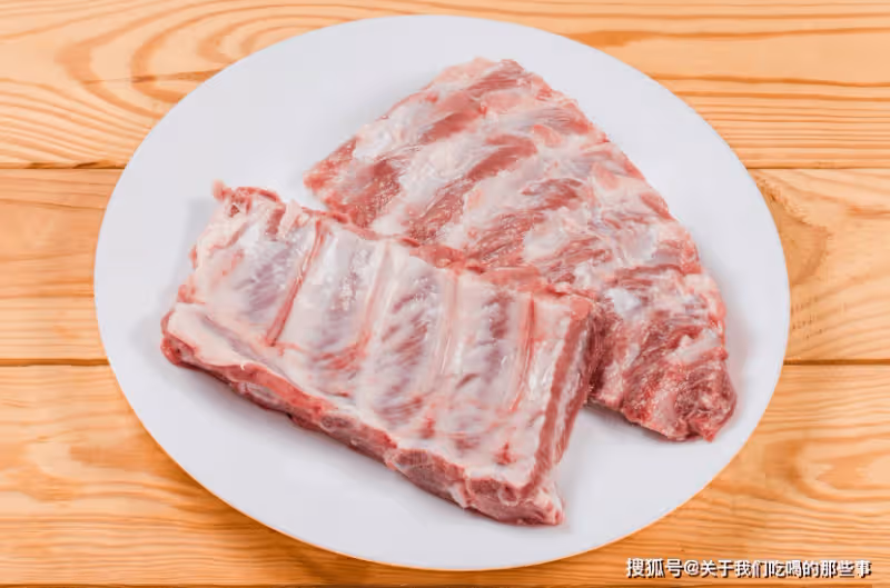 買排骨,挑「肉多」還是「肉少」的好?肉販子說出實情,建議了解