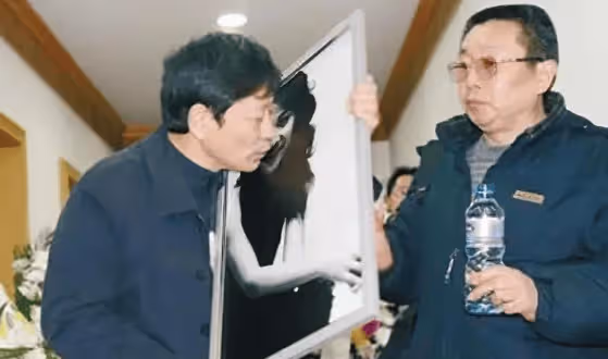 「紅顏薄命」潘星誼:因滑倒撞碎魚缸身亡,葬禮上姚晨哭成淚人