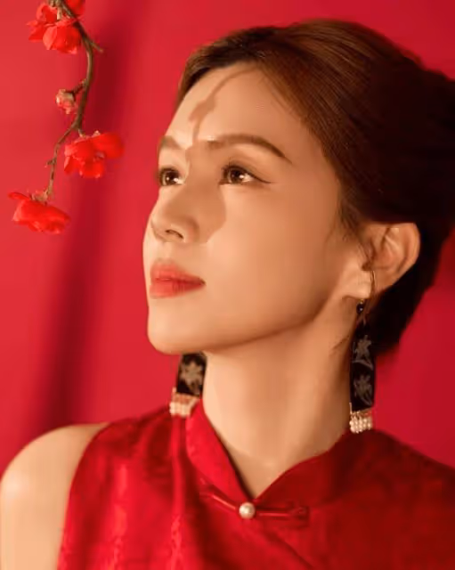 TVB新晉最佳女配傅嘉莉慶40歲生日!大量粉絲前來!與媽媽合照成焦點!