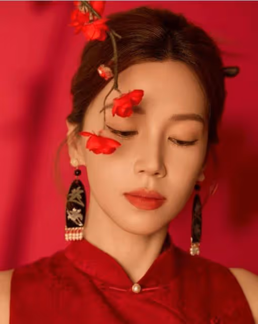 TVB新晉最佳女配傅嘉莉慶40歲生日!大量粉絲前來!與媽媽合照成焦點!