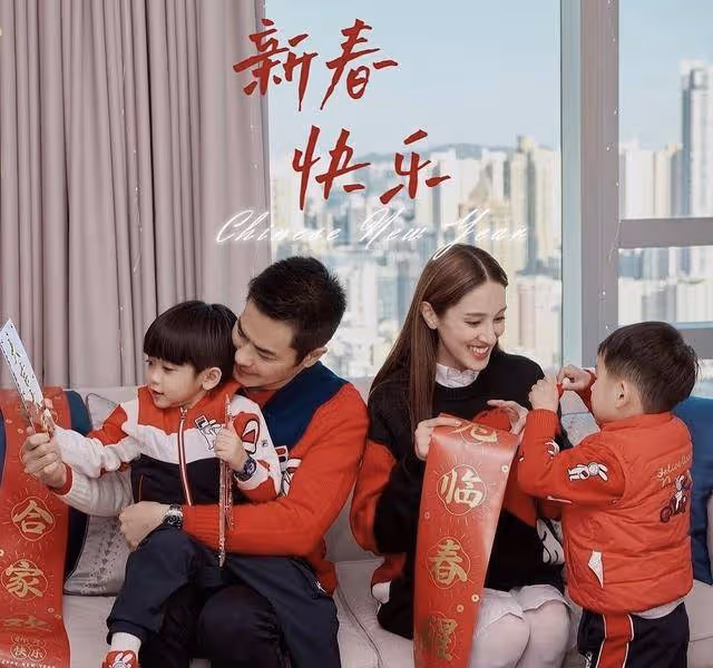 TVB視帝一家四處拜年人緣佳!已減產做奶爸,港姐妻子轉型成網紅