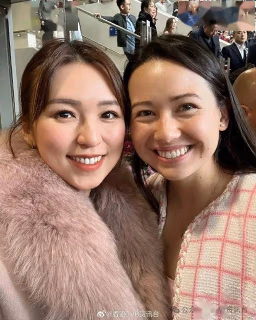 前TVB小花貴婦LOOK現身馬場 威風拉頭馬贏得420萬獎金