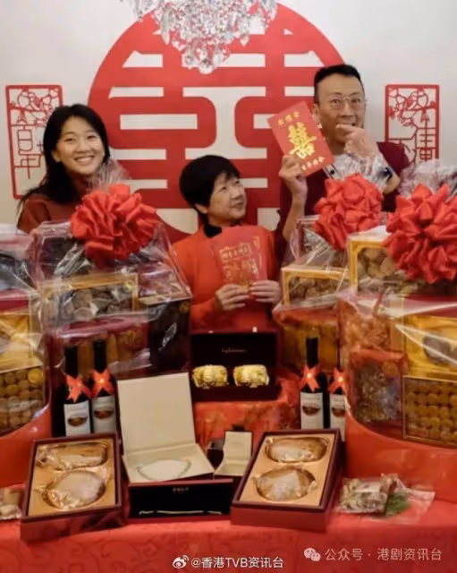 曾傳搭上富二代激動澄清!仙氣女神突然公開與男友正面合照疑認戀