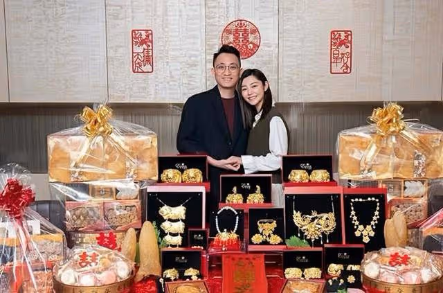 恭喜!香港知名女星曬高顏值婚紗照,即將和未婚夫在星級酒店結婚