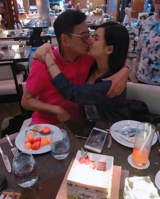 TVB綠葉曾被嘲為生活吃「牛屎」,真實身份是富豪,住豪宅開名車