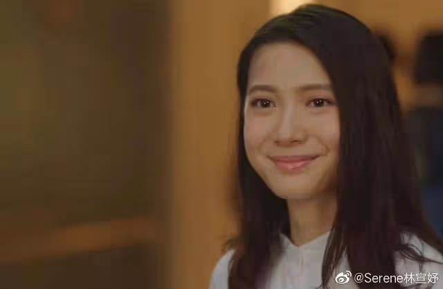 恭喜！TVB前女神級藝人疑公開戀情，二人親密對鏡自拍引關注