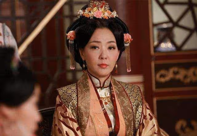 圈中隱形富婆!知名港星斥資過千萬買四個單位,年過半百仍單身