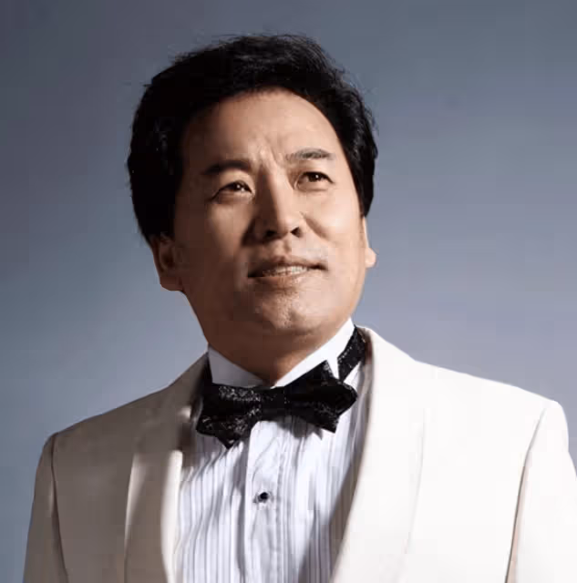佟鐵鑫:一婚娶歌手金曼生下兒子,二婚娶帶娃林丹詩,如今咋樣