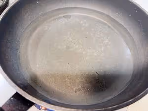 沒有一節藕能活著走出湖北——湖北名菜麻辣鮮香的【干煸藕絲】【家常菜系列10】