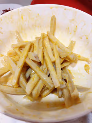沒有一節藕能活著走出湖北——湖北名菜麻辣鮮香的【干煸藕絲】【家常菜系列10】