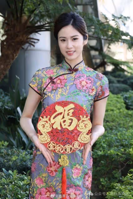 倪樂琳自爆幫媽咪封利是!梁嘉瑩楊梓瑤迎入行首個農曆新年