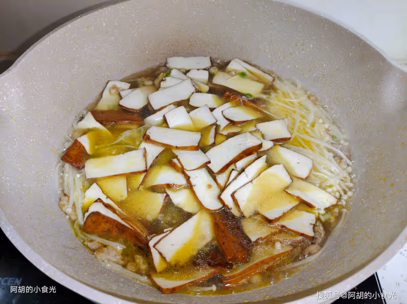 過年後不吃肉就吃它,好做更好吃!熱乎乎地來一鍋,滿口軟嫩好味、特下飯,停不下來的好菜