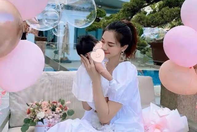 恭喜！TVB前知名女星宣布三胎生子，懷孕全程保密外界毫不知情