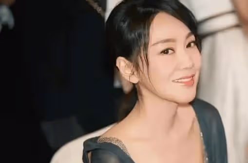 萬萬沒想到!從春晚淪落到精神病院,「小品女王」金玉婷的悲慘人生,實在可惜