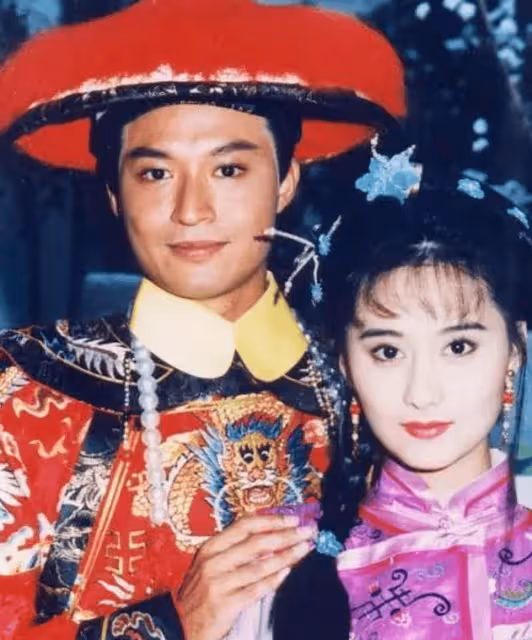 陳德容：9歲被星探相中，瓊瑤最喜歡她，45歲離婚後怎樣了？