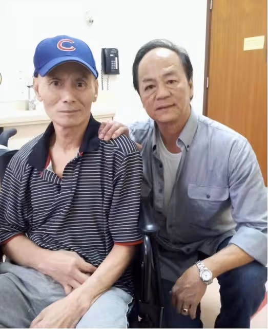 功夫巨星罕露面!中風後被妻爭產,幸得她仗義相助,晚年令人唏噓