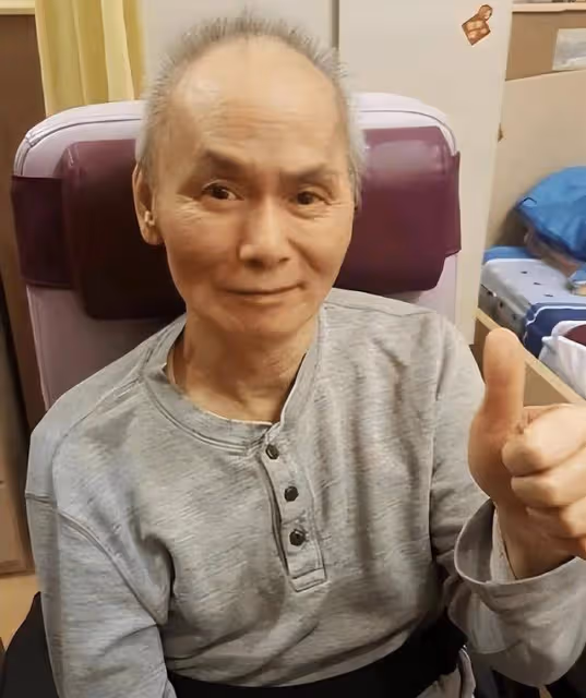 功夫巨星罕露面!中風後被妻爭產,幸得她仗義相助,晚年令人唏噓