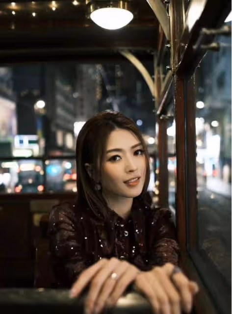 連詩雅女兒突發40度高燒!新手媽媽崩潰大哭,陳家樂展現神速救援