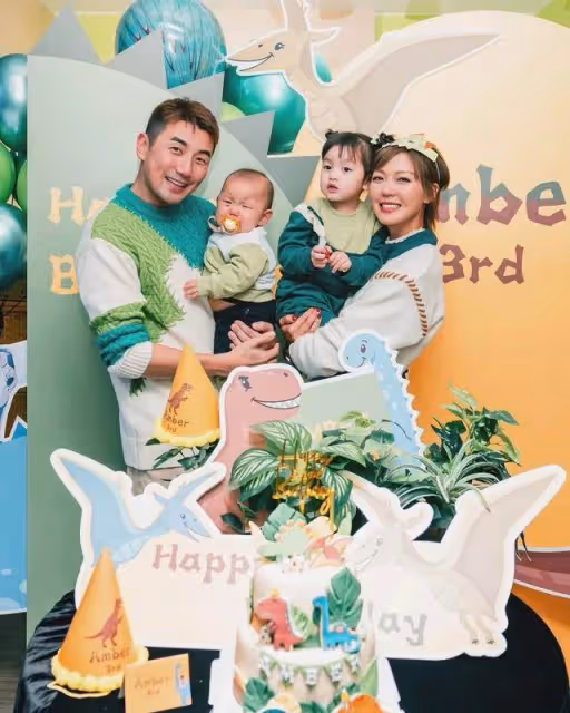 三年抱倆!TVB小生嬌妻慶生照曝光,娘家實力不俗,難怪活成公主