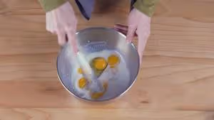 胖嘟嘟圓滾滾咬一口可以回彈的肉鬆小貝