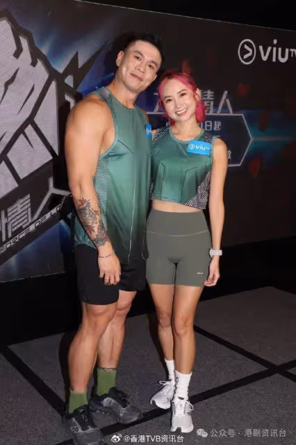 龐景峰與女友劉溫馨拍節目!盼2年內拉埋天窗