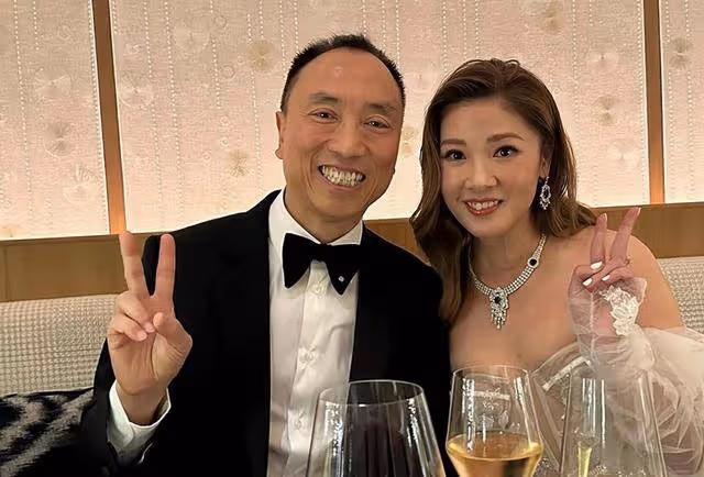 香港知名富商曬患肺炎病照，雙頰凹陷一周瘦10多斤，遭質疑蹭熱度