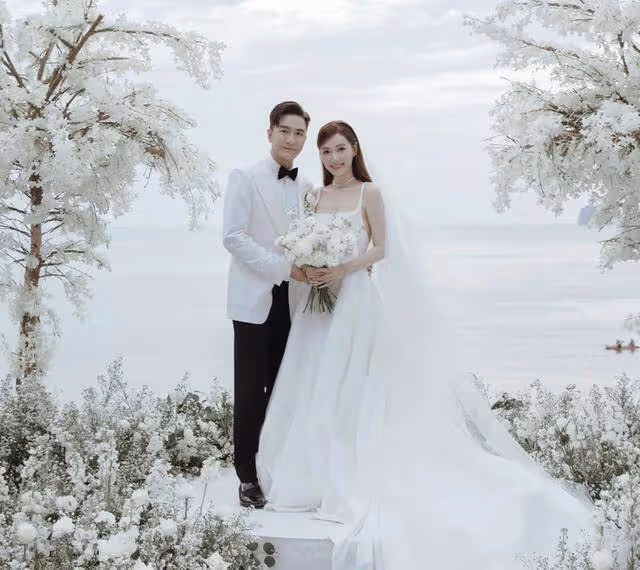 TVB知名女星拍吻戲超投入,吻到嘴唇變形,故意支開老公不讓看
