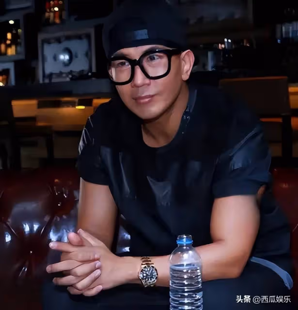 具俊曄本想隱晦的攻擊汪小菲,但卻儼然搬起石頭砸了自己的腳