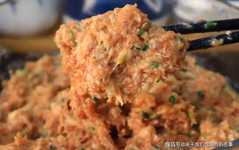 調餃子肉餡,要牢牢記住「2放2不放」,餃子鮮嫩多汁,噴香好吃