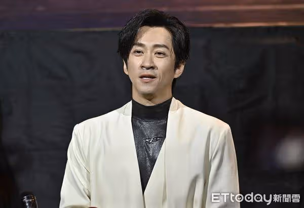 陳漢典想起大S突泛淚!憶她錄《康熙》暖心照顧 私下傳訊小S內容曝光