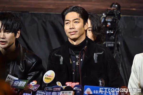 陳漢典想起大S突泛淚!憶她錄《康熙》暖心照顧 私下傳訊小S內容曝光
