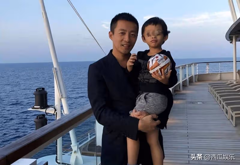 大S去世後，對於汪小菲來說，還有一件事或比接孩子回內地更緊迫