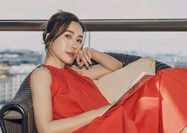 突發!TVB知名女星毫無預警宣布與未婚夫分手,結束長達八年情