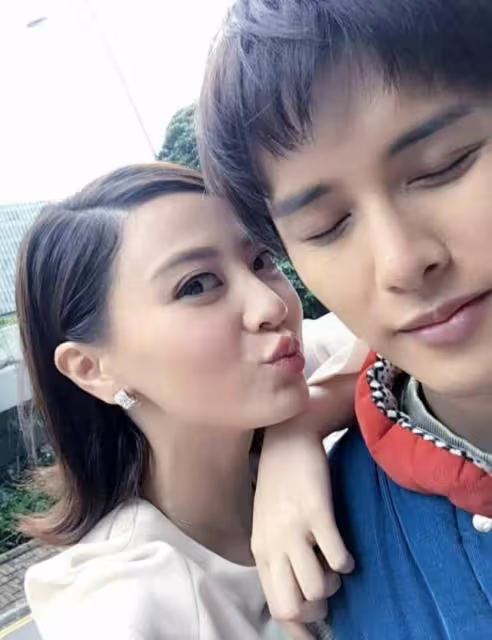 好事近？TVB上位小生與女友合照罕曝光，拍拖年半女方被指離過婚