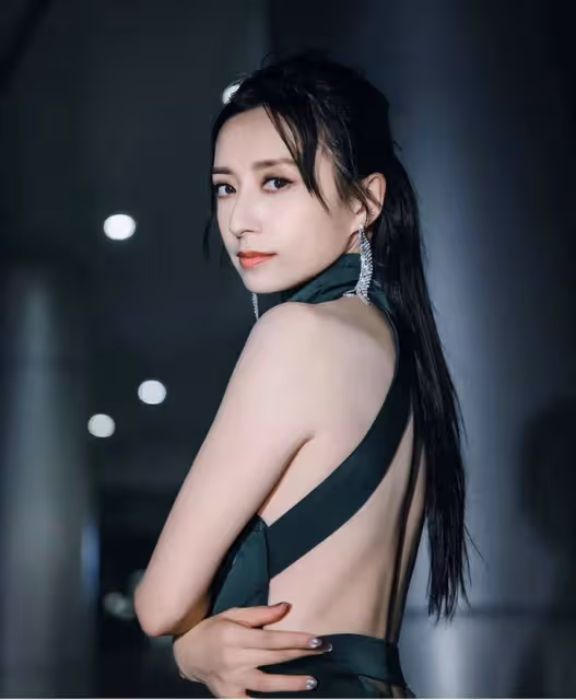 龔嘉欣奪視後準備廣告加價!坦言著急脫單生小朋友,不排除會閃婚