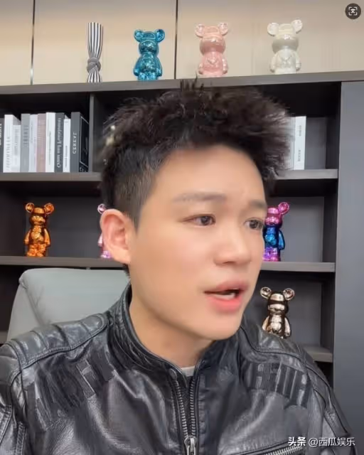 汪小菲與張蘭牆倒眾人推,帳號被封禁後,老仇人又跳出來火上澆油