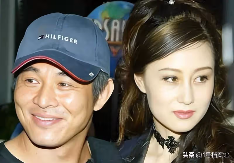 61歲李連杰和63歲利智近照曝光,難敵歲月,老成了難以想像的模樣