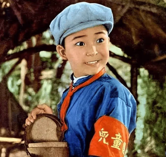 還記得《閃閃的紅星》中的潘冬子,47年過去了,他如今怎麼樣了?