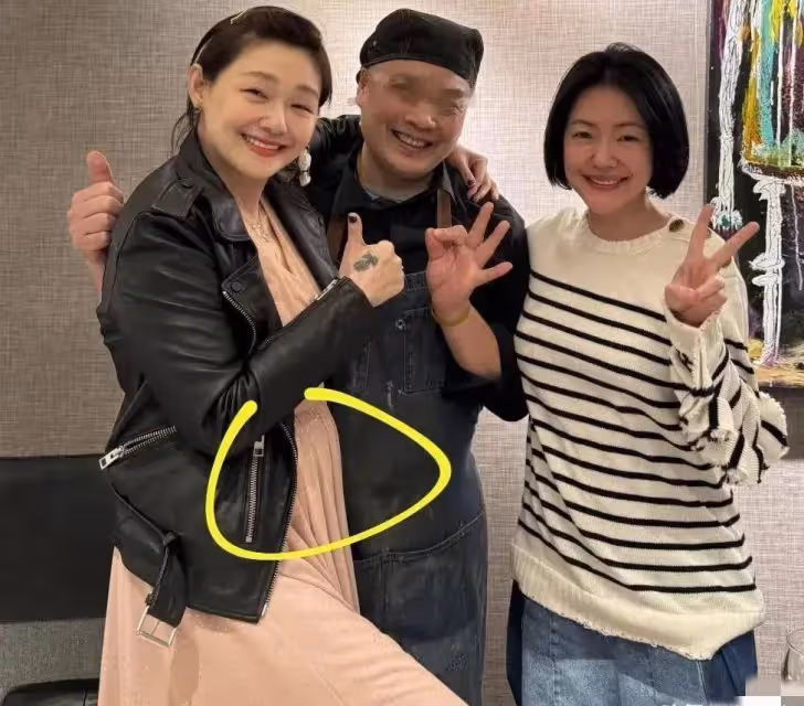 大S生前未P圖照流出,和歸寧宴判若兩人,腫脹腹部,眼睛睜不開