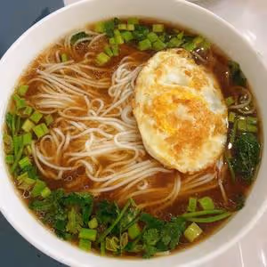 超簡單的10分鐘做好-熱湯麵