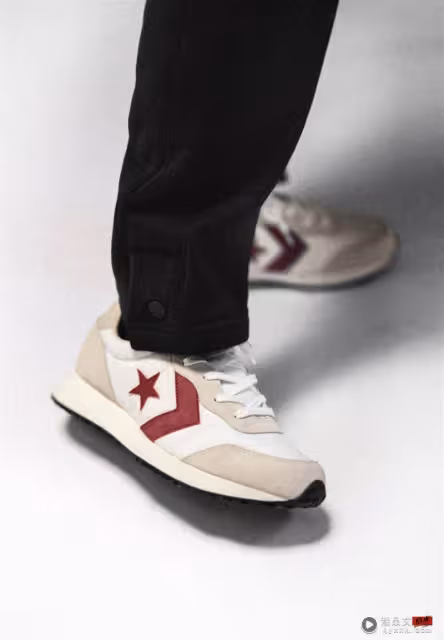 跟著王源一起致敬經典！Converse復古跑鞋家族全新登場