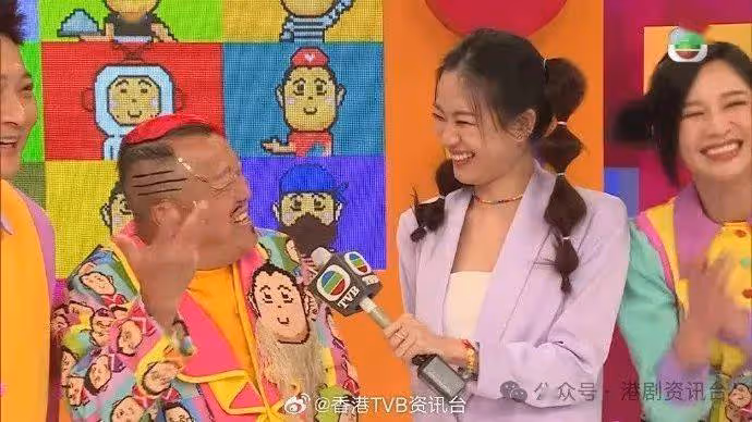 TVB小花戀情終曝光!27歲生日豪宅開P男友被公開親暱照