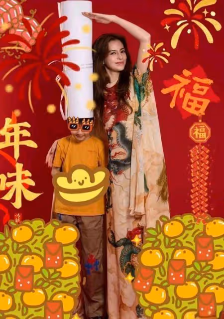 35歲楊穎離婚後徹底放飛了!穿紅色緊身裙和小鮮肉拍雜誌