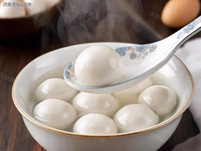 煮凍湯圓,切記別直接下鍋煮,多加1步,不漏餡不夾生,香甜軟糯