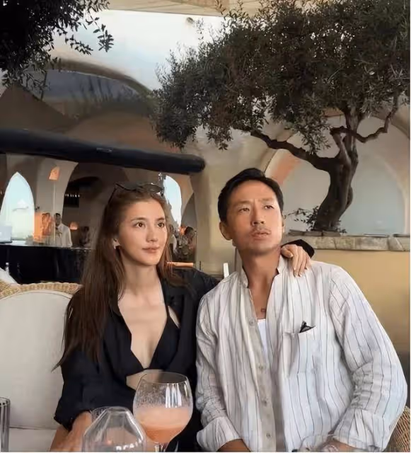 吳千語跪拜公公！豪門媳婦范兒十足，獲贊情商高，網友在線催生