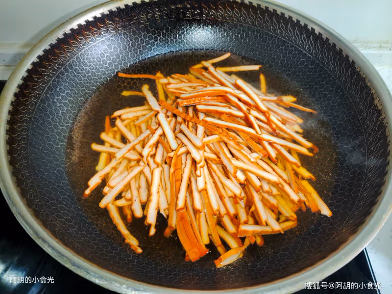 天冷不想吃肉就吃它,一碗都是高蛋白!燙一燙拌一拌,滿口軟嫩、開胃下飯,上桌就被掃光