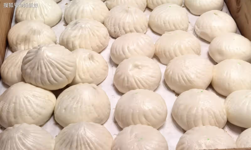 吃自助餐時,內行人從來不拿這6類菜品,老闆:此人夠專業