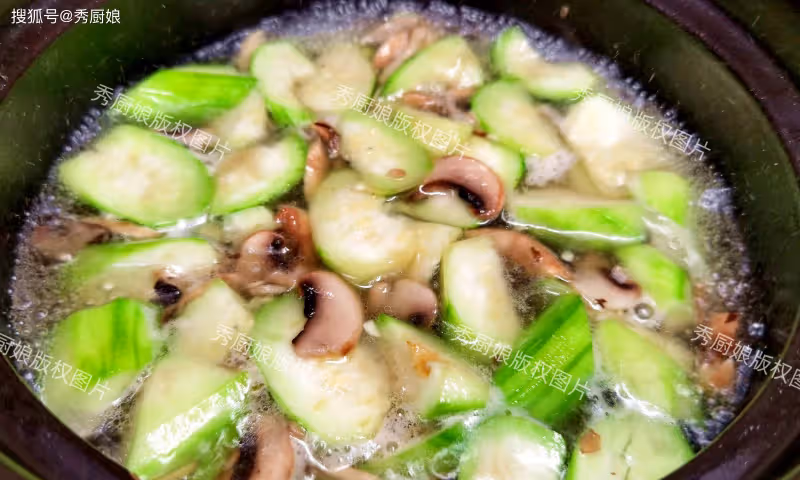 這菜富含「維生素D」,又是「天然硒庫」,鮮香滑嫩,老少都愛吃