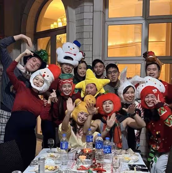 "十優港姐"麥明詩孕肚照曝光!素顏出鏡,擔心飛機師老公起落安全