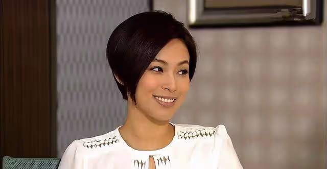 恭喜!香港知名女星懷孕多月臨盆在即,與老公結婚三年成功抱倆